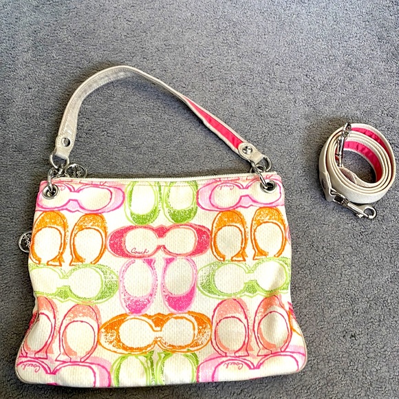 Coach Poppy logo crossbody - Picture 2 of 3
